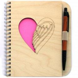 Блокнот деревянный с ручкой. Сердце